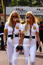 15.05.2010 Monaco, Monte Carlo,  girls in the pit lane - Formula 1 World Championship, Rd 6, Monaco Grand Prix, Saturday