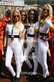 15.05.2010 Monaco, Monte Carlo,  girls in the pit lane - Formula 1 World Championship, Rd 6, Monaco Grand Prix, Saturday