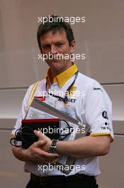 16.05.2010 Monaco, Monte Carlo,  Renault Engineer - Formula 1 World Championship, Rd 6, Monaco Grand Prix, Sunday