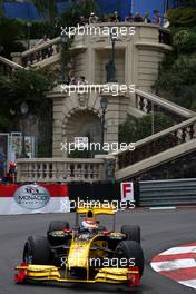 13.05.2010 Monaco, Monte Carlo,  Vitaly Petrov (RUS), Renault F1 Team, R30 - Formula 1 World Championship, Rd 6, Monaco Grand Prix, Thursday Practice