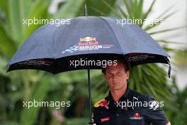 02.04.2010 Kuala Lumpur, Malaysia,  Christian Horner (GBR), Red Bull Racing, Sporting Director - Formula 1 World Championship, Rd 3, Malaysian Grand Prix, Friday