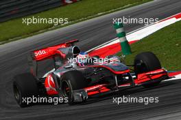 02.04.2010 Kuala Lumpur, Malaysia,  Jenson Button (GBR), McLaren Mercedes, MP4-25 - Formula 1 World Championship, Rd 3, Malaysian Grand Prix, Friday Practice
