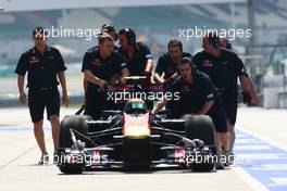 02.04.2010 Kuala Lumpur, Malaysia,  Jaime Alguersuari (ESP), Scuderia Toro Rosso - Formula 1 World Championship, Rd 3, Malaysian Grand Prix, Friday Practice