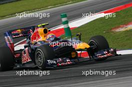02.04.2010 Kuala Lumpur, Malaysia,  Mark Webber (AUS), Red Bull Racing, RB6 - Formula 1 World Championship, Rd 3, Malaysian Grand Prix, Friday Practice