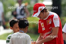 02.04.2010 Kuala Lumpur, Malaysia,  Fernando Alonso (ESP), Scuderia Ferrari - Formula 1 World Championship, Rd 3, Malaysian Grand Prix, Friday