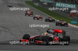 04.04.2010 Kuala Lumpur, Malaysia,  Lewis Hamilton (GBR), McLaren Mercedes, MP4-25 - Formula 1 World Championship, Rd 3, Malaysian Grand Prix, Sunday Race