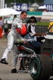 04.04.2010 Kuala Lumpur, Malaysia,  Michael Schumacher (GER), Mercedes GP Petronas, stops on the circuit - Formula 1 World Championship, Rd 3, Malaysian Grand Prix, Sunday Race