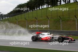 03.04.2010 Kuala Lumpur, Malaysia,  Lewis Hamilton (GBR), McLaren Mercedes, MP4-25 - Formula 1 World Championship, Rd 3, Malaysian Grand Prix, Saturday Qualifying