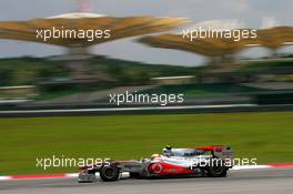 03.04.2010 Kuala Lumpur, Malaysia,  Lewis Hamilton (GBR), McLaren Mercedes, MP4-25 - Formula 1 World Championship, Rd 3, Malaysian Grand Prix, Saturday Practice