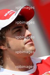 01.04.2010 Kuala Lumpur, Malaysia,  Fernando Alonso (ESP), Scuderia Ferrari - Formula 1 World Championship, Rd 3, Malaysian Grand Prix, Thursday