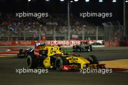 26.09.2010 Singapore, Singapore,  Robert Kubica (POL), Renault F1 Team - Formula 1 World Championship, Rd 15, Singapore Grand Prix, Sunday Race