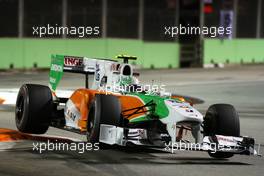 25.09.2010 Singapore, Singapore,  Vitantonio Liuzzi (ITA), Force India F1 Team - Formula 1 World Championship, Rd 15, Singapore Grand Prix, Saturday Qualifying