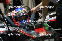 25.09.2010 Singapore, Singapore,  Jenson Button (GBR), McLaren Mercedes - Formula 1 World Championship, Rd 15, Singapore Grand Prix, Saturday