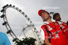 23.09.2010 Singapore, Singapore,  Fernando Alonso (ESP), Scuderia Ferrari - Formula 1 World Championship, Rd 15, Singapore Grand Prix, Thursday