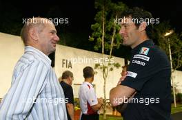 23.09.2010 Singapore, Singapore,  Adrian Newey (GBR), Red Bull Racing, Technical Operations Director and Mark Webber (AUS), Red Bull Racing - Formula 1 World Championship, Rd 15, Singapore Grand Prix, Thursday