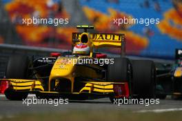 28.05.2010 Istanbul, Turkey,  Vitaly Petrov (RUS), Renault F1 Team - Formula 1 World Championship, Rd 7, Turkish Grand Prix, Friday Practice