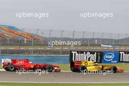 30.05.2010 Istanbul, Turkey,  Fernando Alonso (ESP), Scuderia Ferrari, Vitaly Petrov (RUS), Renault F1 Team - Formula 1 World Championship, Rd 7, Turkish Grand Prix, Sunday Race