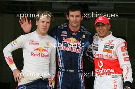 29.05.2010 Istanbul, Turkey,  Mark Webber (AUS), Red Bull Racing gets pole position, 3rd position for Sebastian Vettel (GER), Red Bull Racing and 2nd for Lewis Hamilton (GBR), McLaren Mercedes - Formula 1 World Championship, Rd 7, Turkish Grand Prix, Saturday Qualifying