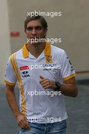 12.11.2010 Abu Dhabi, Abu Dhabi,  Vitaly Petrov (RUS), Renault F1 Team - Formula 1 World Championship, Rd 19, Abu Dhabi Grand Prix, Friday