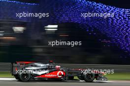 12.11.2010 Abu Dhabi, Abu Dhabi,  Jenson Button (GBR), McLaren Mercedes  - Formula 1 World Championship, Rd 19, Abu Dhabi Grand Prix, Friday Practice