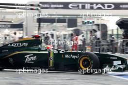 12.11.2010 Abu Dhabi, Abu Dhabi,  Jarno Trulli (ITA), Lotus F1 Team  - Formula 1 World Championship, Rd 19, Abu Dhabi Grand Prix, Friday Practice