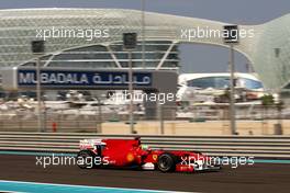 12.11.2010 Abu Dhabi, Abu Dhabi,  Felipe Massa (BRA), Scuderia Ferrari  - Formula 1 World Championship, Rd 19, Abu Dhabi Grand Prix, Friday Practice