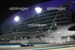 12.11.2010 Abu Dhabi, Abu Dhabi,  Nico Hulkenberg (GER), Williams F1 Team - Formula 1 World Championship, Rd 19, Abu Dhabi Grand Prix, Friday Practice