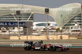 12.11.2010 Abu Dhabi, Abu Dhabi,  Bruno Senna (BRA), Hispania Racing F1 Team HRT  - Formula 1 World Championship, Rd 19, Abu Dhabi Grand Prix, Friday Practice