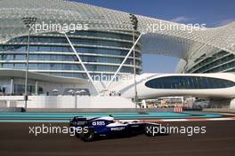 12.11.2010 Abu Dhabi, Abu Dhabi,  Rubens Barrichello (BRA), Williams F1 Team  - Formula 1 World Championship, Rd 19, Abu Dhabi Grand Prix, Friday Practice