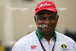 12.11.2010 Abu Dhabi, Abu Dhabi,  Tony Fernandes, Lotus F1 Team, Team Principal - Formula 1 World Championship, Rd 19, Abu Dhabi Grand Prix, Friday