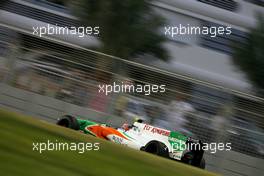 12.11.2010 Abu Dhabi, Abu Dhabi,  Vitantonio Liuzzi (ITA), Force India F1 Team  - Formula 1 World Championship, Rd 19, Abu Dhabi Grand Prix, Friday Practice