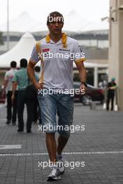 12.11.2010 Abu Dhabi, Abu Dhabi,  Vitaly Petrov (RUS), Renault F1 Team - Formula 1 World Championship, Rd 19, Abu Dhabi Grand Prix, Friday