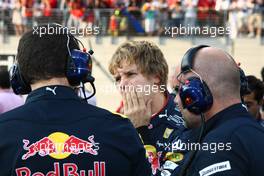 14.11.2010 Abu Dhabi, Abu Dhabi,  Sebastian Vettel (GER), Red Bull Racing - Formula 1 World Championship, Rd 19, Abu Dhabi Grand Prix, Sunday Pre-Race Grid