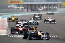 14.11.2010 Abu Dhabi, Abu Dhabi,  Mark Webber (AUS), Red Bull Racing, RB6 leads Felipe Massa (BRA), Scuderia Ferrari, F10 - Formula 1 World Championship, Rd 19, Abu Dhabi Grand Prix, Sunday Race