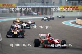 14.11.2010 Abu Dhabi, Abu Dhabi,  Fernando Alonso (ESP), Scuderia Ferrari, F10 leads Mark Webber (AUS), Red Bull Racing, RB6 - Formula 1 World Championship, Rd 19, Abu Dhabi Grand Prix, Sunday Race