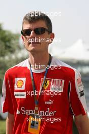 13.11.2010 Abu Dhabi, Abu Dhabi,  Chris Dyer (AUS), Scuderia Ferrari - Formula 1 World Championship, Rd 19, Abu Dhabi Grand Prix, Saturday