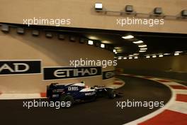 13.11.2010 Abu Dhabi, Abu Dhabi,  Nico Hulkenberg (GER), Williams F1 Team - Formula 1 World Championship, Rd 19, Abu Dhabi Grand Prix, Saturday Qualifying