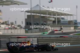 13.11.2010 Abu Dhabi, Abu Dhabi,  Sebastian Vettel (GER), Red Bull Racing - Formula 1 World Championship, Rd 19, Abu Dhabi Grand Prix, Saturday Practice