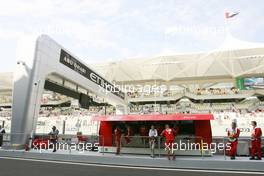 13.11.2010 Abu Dhabi, Abu Dhabi,  Luca di Montezemolo (ITA), Scuderia Ferrari, FIAT Chairman and President of Ferrari  - Formula 1 World Championship, Rd 19, Abu Dhabi Grand Prix, Saturday Practice