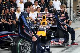 14.11.2010 Abu Dhabi, Abu Dhabi,  Sebastian Vettel (GER), Red Bull Racing and Mark Webber (AUS), Red Bull Racing  - Formula 1 World Championship, Rd 19, Abu Dhabi Grand Prix, Sunday