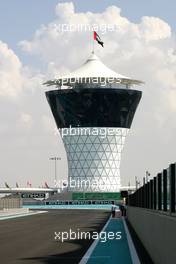 11.11.2010 Abu Dhabi, Abu Dhabi,  Yas Marina Circuit, Yas Hotel - Formula 1 World Championship, Rd 19, Abu Dhabi Grand Prix, Thursday