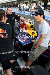 11.11.2010 Abu Dhabi, Abu Dhabi,  Mark Webber (AUS), Red Bull Racing  - Formula 1 World Championship, Rd 19, Abu Dhabi Grand Prix, Thursday