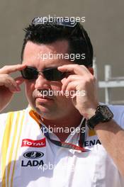 11.11.2010 Abu Dhabi, Abu Dhabi,  Eric Boullier (FRA), Team Principal, Renault F1 Team - Formula 1 World Championship, Rd 19, Abu Dhabi Grand Prix, Thursday