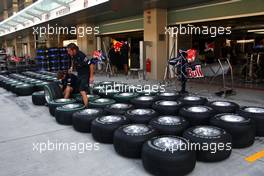 11.11.2010 Abu Dhabi, Abu Dhabi,  Red Bull Racing  - Formula 1 World Championship, Rd 19, Abu Dhabi Grand Prix, Thursday