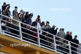 01.02.2010 Valencia, Spain,  Fans watch the action - Formula 1 Testing, Valencia