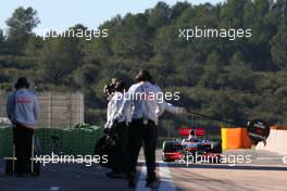 01.02.2010 Valencia, Spain,  Gary Paffett (GBR), Test Driver, McLaren Mercedes  - Formula 1 Testing, Valencia