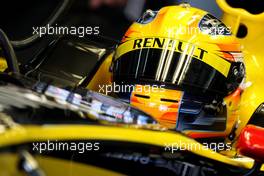 01.02.2010 Valencia, Spain,  Robert Kubica (POL), Renault F1 Team- Formula 1 Testing, Valencia