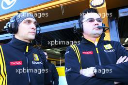 01.02.2010 Valencia, Spain,  Vitaly Petrov (RUS), Renault F1 Team and Eric Boullier, Team Principal, Renault F1 Team  - Formula 1 Testing, Valencia