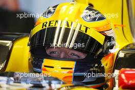 01.02.2010 Valencia, Spain,  Robert Kubica (POL), Renault F1 Team - Formula 1 Testing, Valencia