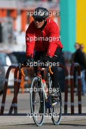 02.02.2010 Valencia, Spain,  Michael Schumacher (GER), Mercedes GP returns from his bike run - Formula 1 Testing, Valencia